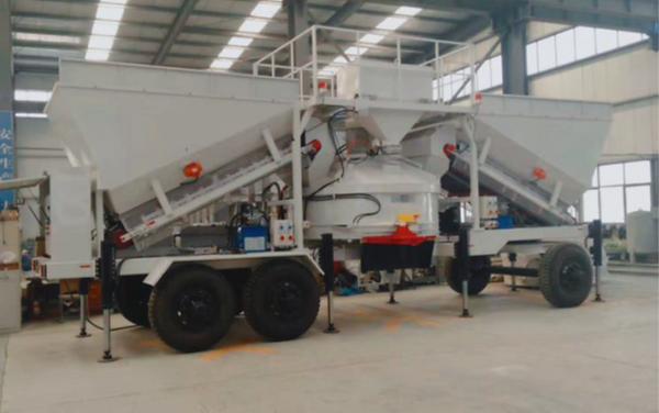 Mobile batch plant with integrated mixer